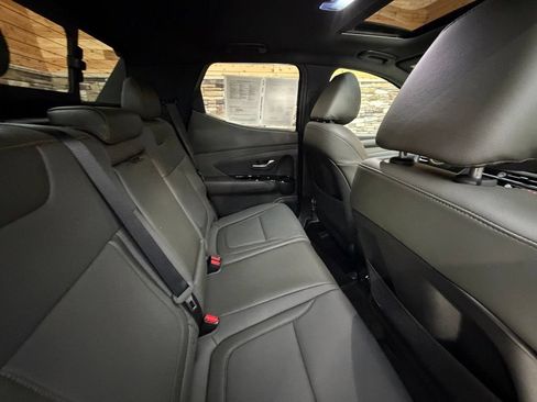 Certified 2025 Hyundai Santa Cruz Limited AWD/4WD image 30
