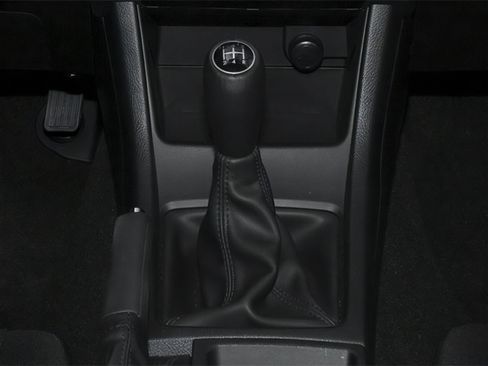 Used 2013 Subaru Impreza 2.0i Sport Premium AWD/4WD image 8