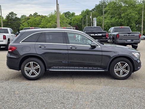 Used 2021 Mercedes-Benz GLC 300 4MATIC image 15