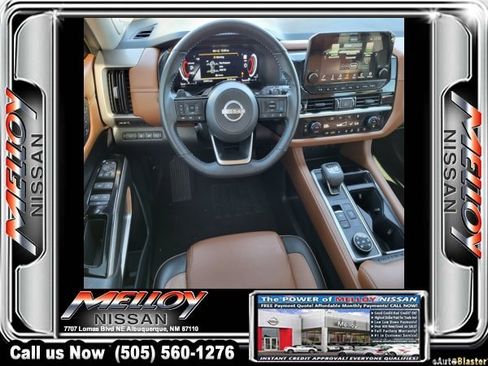 Used 2024 Nissan Pathfinder Platinum image 22