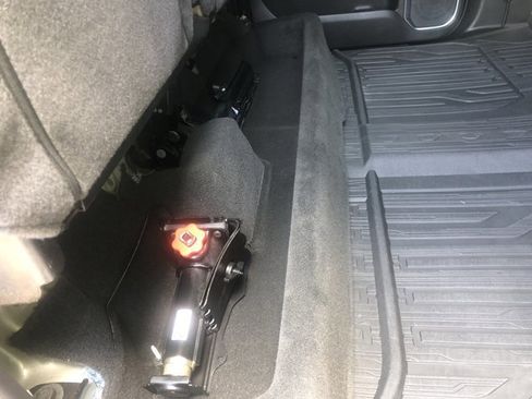 Used 2022 GMC Sierra 1500 SLT image 26