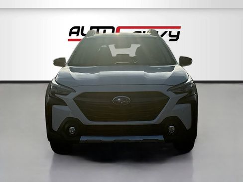 Used 2025 Subaru Outback Limited image 2