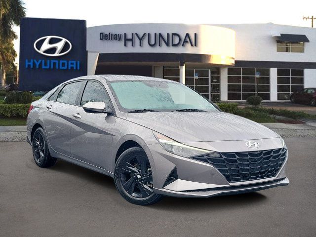 Certified 2023 Hyundai Elantra SEL FWD image 1