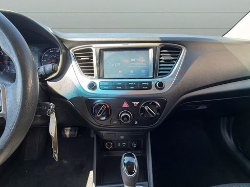 Used 2018 Hyundai Accent SEL image 10