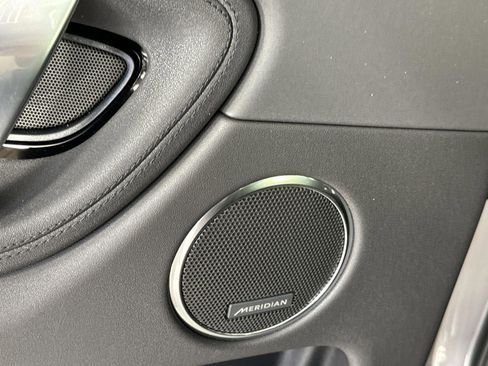 Certified 2025 Land Rover Discovery Sport S image 24