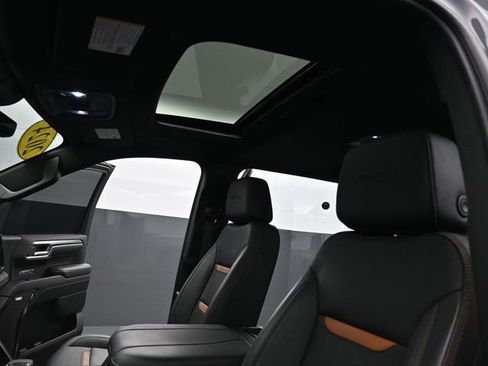 Certified 2024 GMC Sierra 1500 AT4 w/ Technology Package image 20