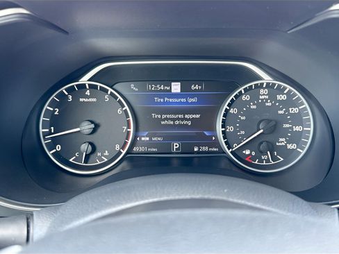 Used 2023 Nissan Maxima SR w/ Sport Mat Group image 39