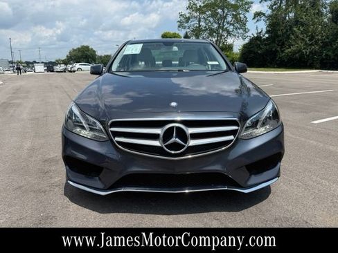 Used 2016 Mercedes-Benz E 350 Sedan image 3