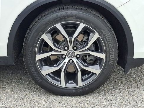 Certified 2022 Acura MDX SH-AWD w/ Technology Package image 8