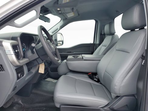 New 2024 Ford F550 2WD Regular Cab Super Duty image 13