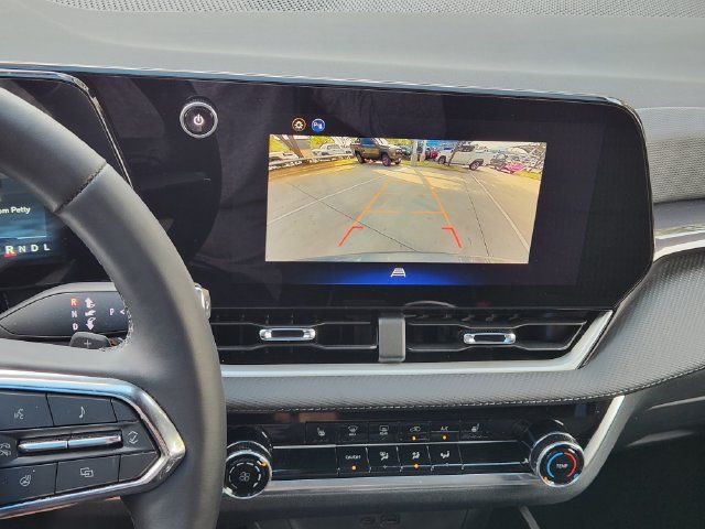 Used 2026 Chevrolet Equinox LT FWD image 7