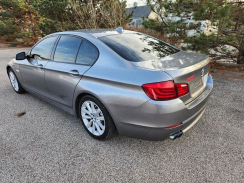 Used 2011 BMW 528i Sedan image 18