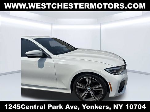 Used 2019 BMW 330i xDrive Sedan w/ M Sport Package AWD/4WD image 10