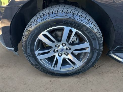 Used 2022 Ford Expedition Limited AWD/4WD image 14