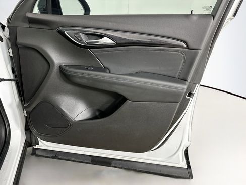 Used 2023 Buick Envision Essence w/ Sport Touring Package image 32