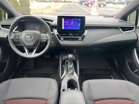 Certified 2024 Toyota Corolla SE w/ SE Premium Package image 29