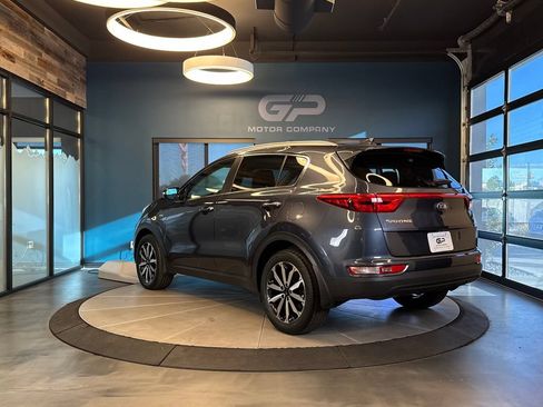 Used 2019 Kia Sportage EX AWD/4WD image 5