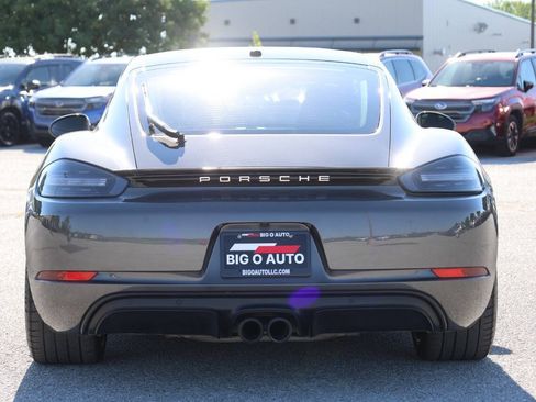 Used 2018 Porsche 718 Cayman GTS RWD image 10