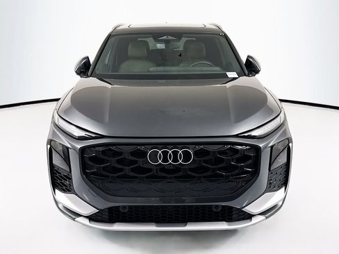 Used 2026 Audi Q3 quattro 2.0T AWD/4WD image 2