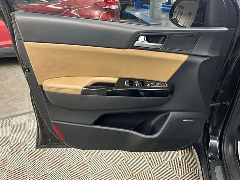 Used 2021 Kia Sportage SX FWD image 23