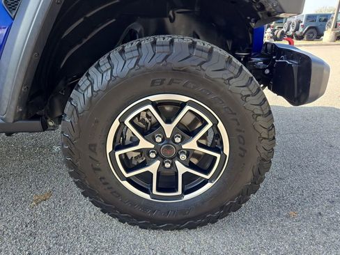 Used 2019 Jeep Wrangler Unlimited Rubicon image 32