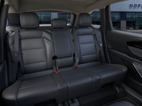 New 2026 Lincoln Nautilus Reserve image 11