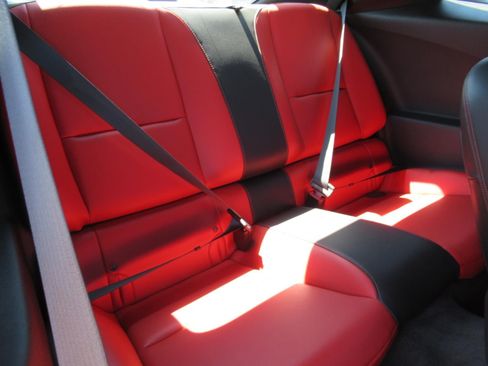 Used 2010 Chevrolet Camaro SS w/ RS Package RWD image 14
