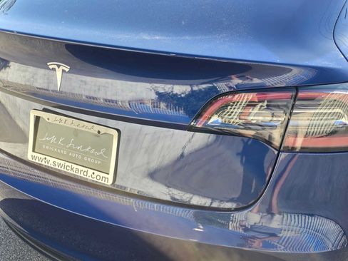 Used 2023 Tesla Model 3 Standard Range RWD image 13