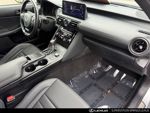 Certified 2025 Lexus IS 350 F Sport image 32