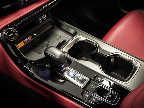 Certified 2022 Lexus NX 450h+ AWD image 17