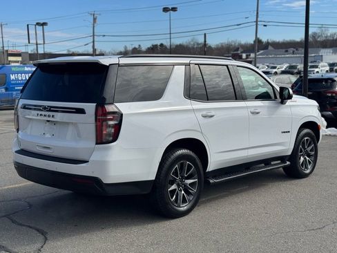 Used 2023 Chevrolet Tahoe Z71 w/ Luxury Package AWD/4WD image 7