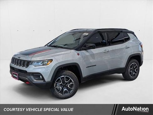 New 2025 Jeep Compass Trailhawk w/ Trailhawk Convenience Group image 1