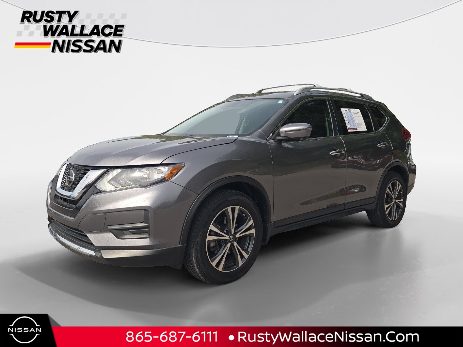 Used 2020 Nissan Rogue SV w/ Premium Package FWD image 1