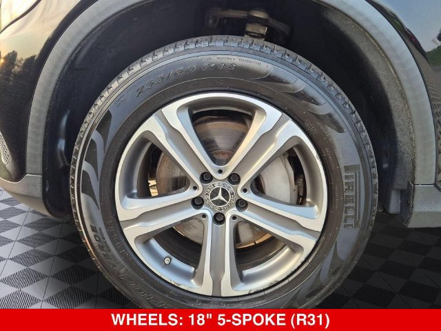 Used 2019 Mercedes-Benz GLC 300 4MATIC image 9