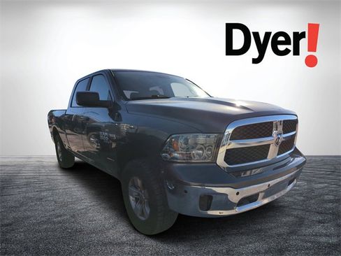 Used 2019 RAM 1500 Classic SLT image 1