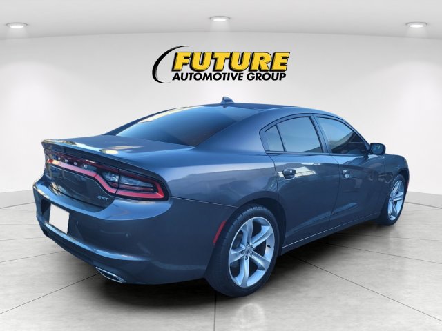 Used 2018 Dodge Charger SXT Plus w/ Quick Order Package 29J RWD image 3