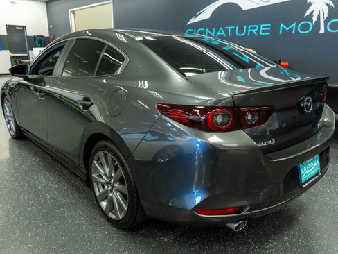 Used 2024 MAZDA MAZDA3 s FWD image 8