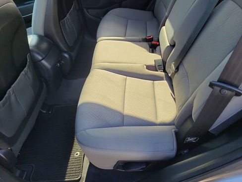 Used 2018 Hyundai Santa Fe Sport w/ 2.4L Value Package 02 image 10