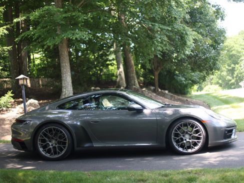Used 2021 Porsche 911 GT3 RS image 5
