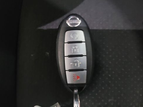 Used 2016 Nissan Murano SV w/ Premium Package AWD/4WD image 32