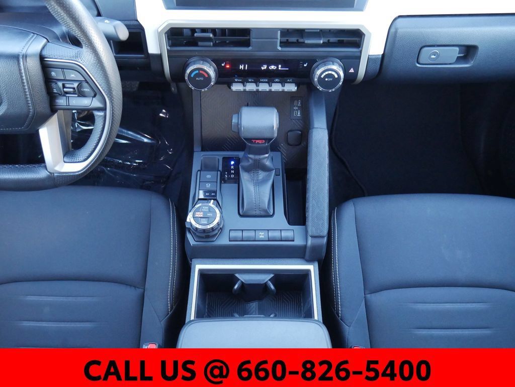 Used 2024 Toyota Tacoma TRD Off-Road AWD/4WD image 46