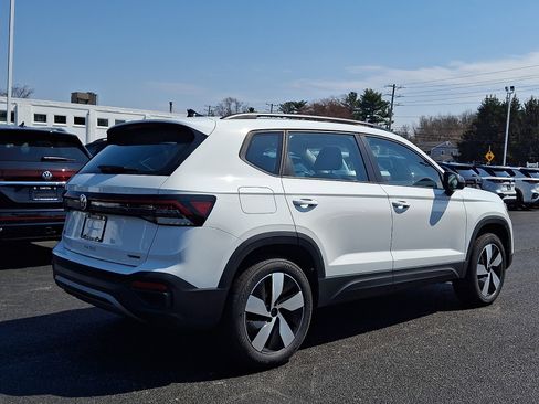New 2026 Volkswagen Taos S AWD/4WD image 4