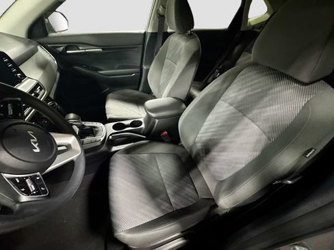 Used 2024 Kia Seltos LX AWD/4WD image 20