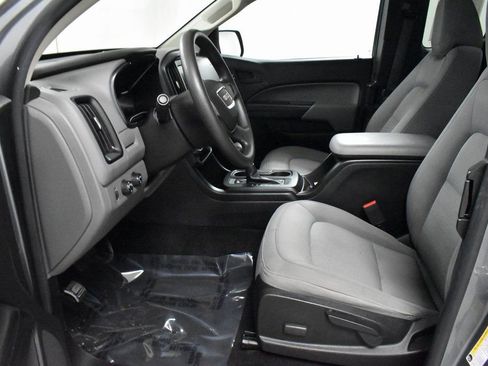 Used 2018 GMC Canyon 4x4 Extended Cab w/ Trailering Package image 11