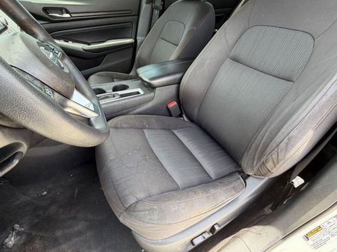 Used 2020 Nissan Altima 2.5 S FWD image 5