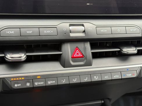 New 2026 Kia K4 LXS image 17