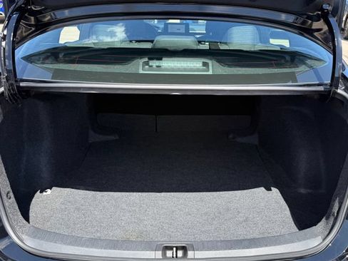 Used 2025 Toyota Corolla LE FWD image 29