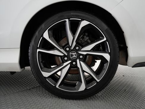 Used 2018 Honda Civic Si image 56