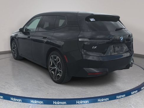Used 2024 BMW iX xDrive50 w/ Premium Package AWD/4WD image 6