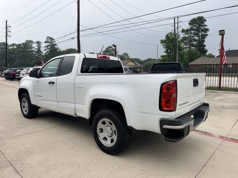 Used 2021 Chevrolet Colorado W/T RWD image 5